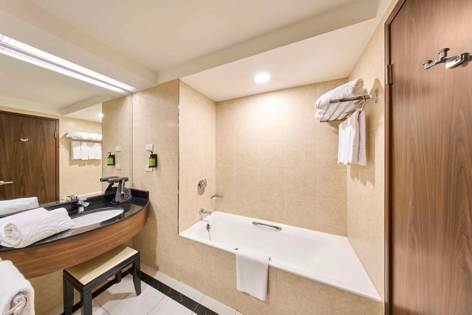 Fullon Poshtel Jhongli Hotel Csungli Kültér fotó