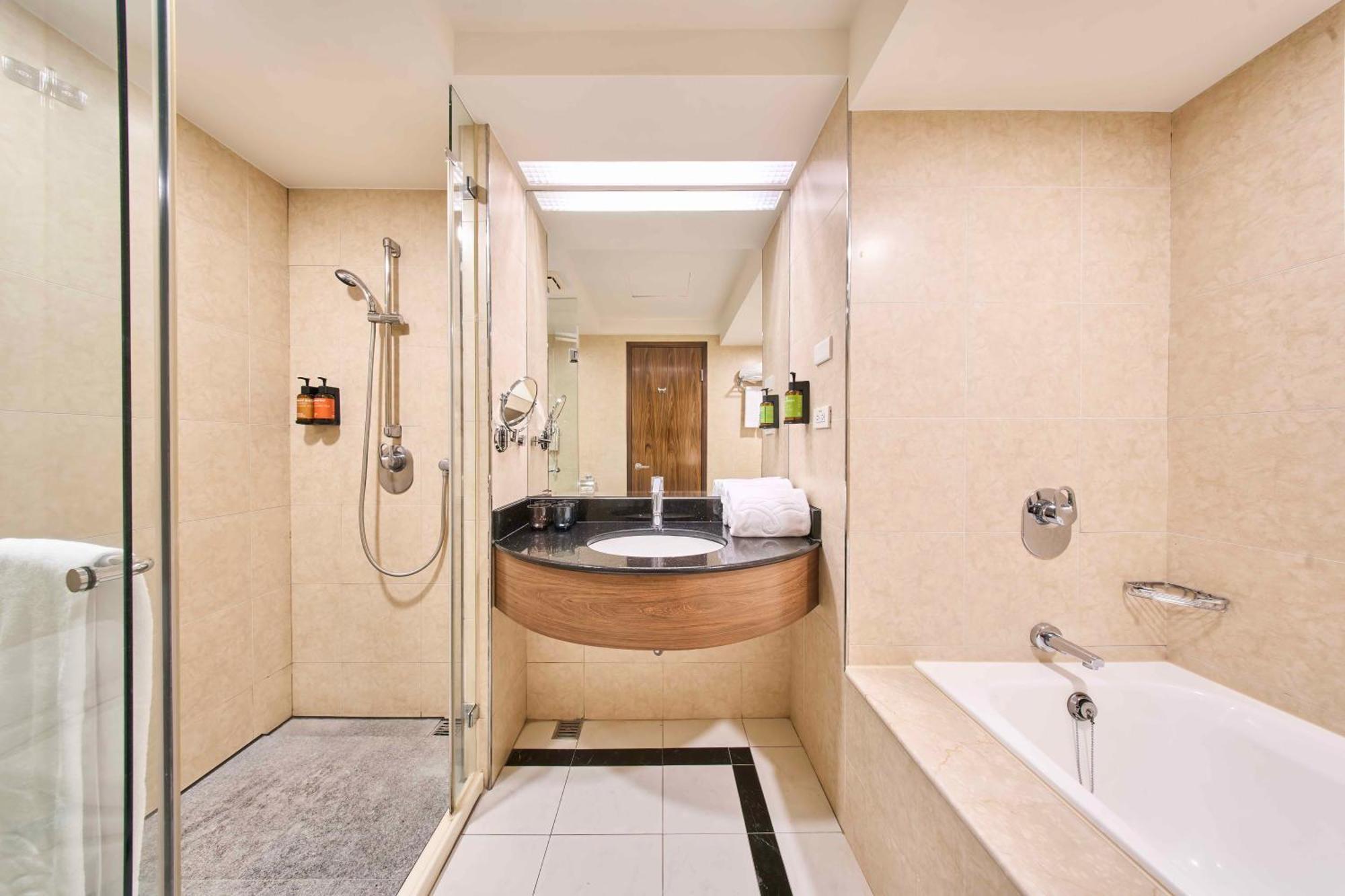 Fullon Poshtel Jhongli Hotel Csungli Kültér fotó