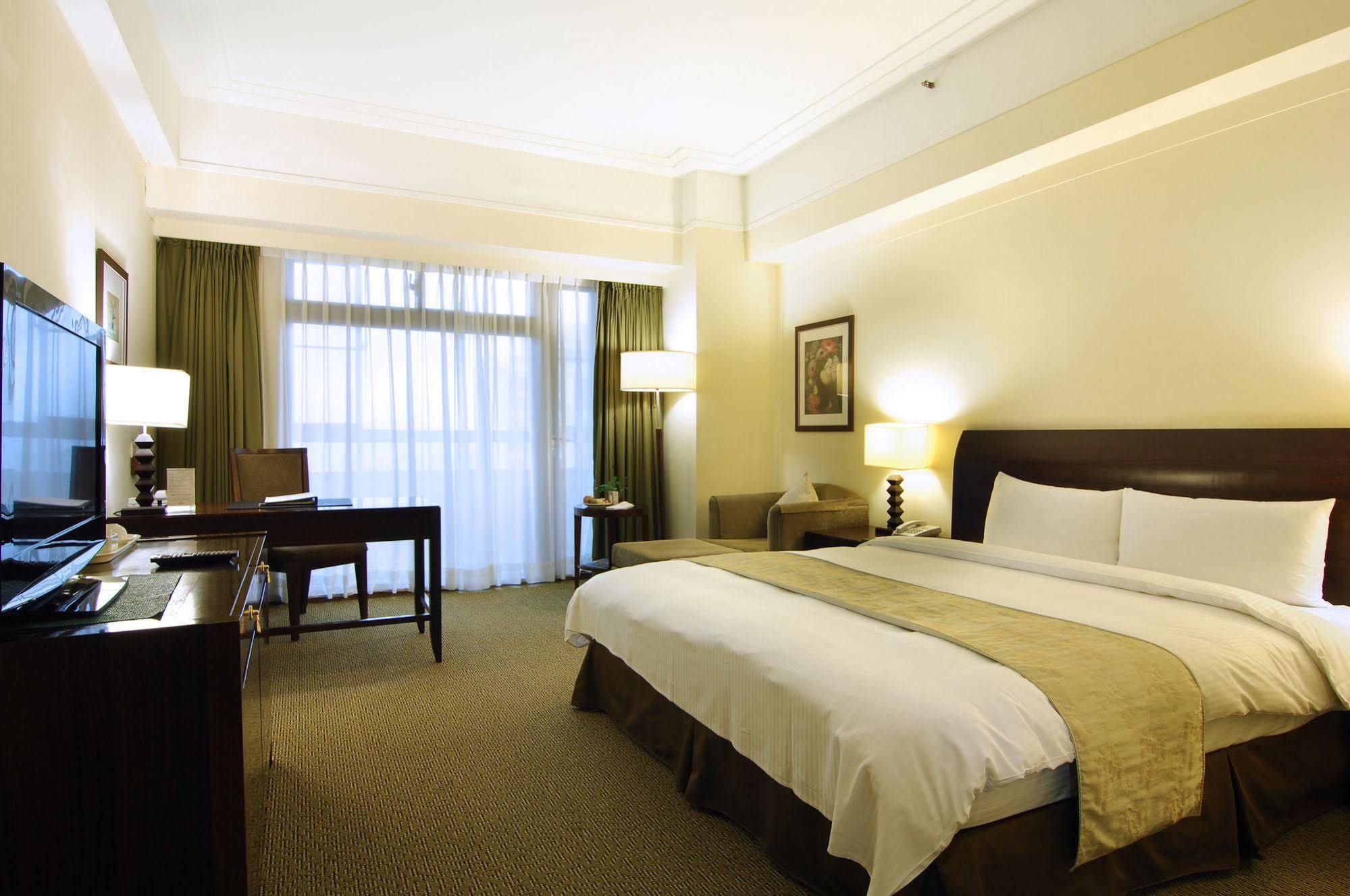 Fullon Poshtel Jhongli Hotel Csungli Kültér fotó